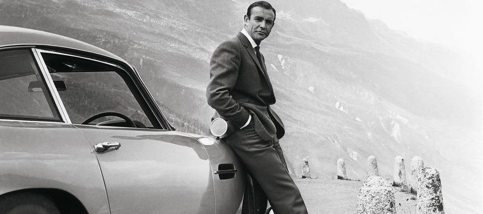 James Bond e Aston Martin
